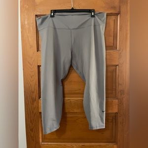 Plus Size Nike Crop Tights